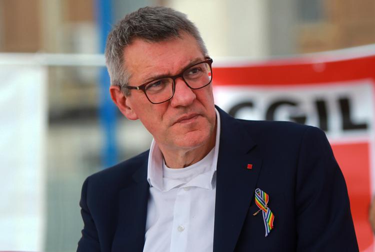 Sindacati verso autunno caldo, Cgil: "Consultazione straordinaria su sciopero generale"