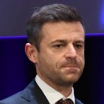 Sindaco Sorrento arrestato, telecamera riprende staffista mentre conta i soldi - Video