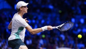 Sinner batte Tiafoe, vola in semifinale a Vienna