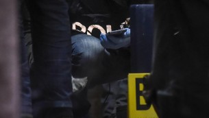 Siracusa, 40enne ucciso a coltellate davanti casa: fermato 16enne