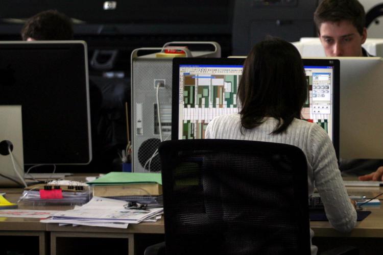 Smart working PA, con aumento contagi si accende dibattito