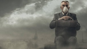 Smog 'annebbia' la mente e rende difficili attività quotidiane: lo studio