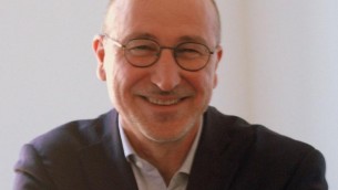 Società, Fabris: "Serve rinnovata alfabetizzazione ragazzi, a livello di convivenza civile"