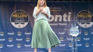 Sondaggi politici, Fdi primo partito e Terzo polo supera Forza Italia
