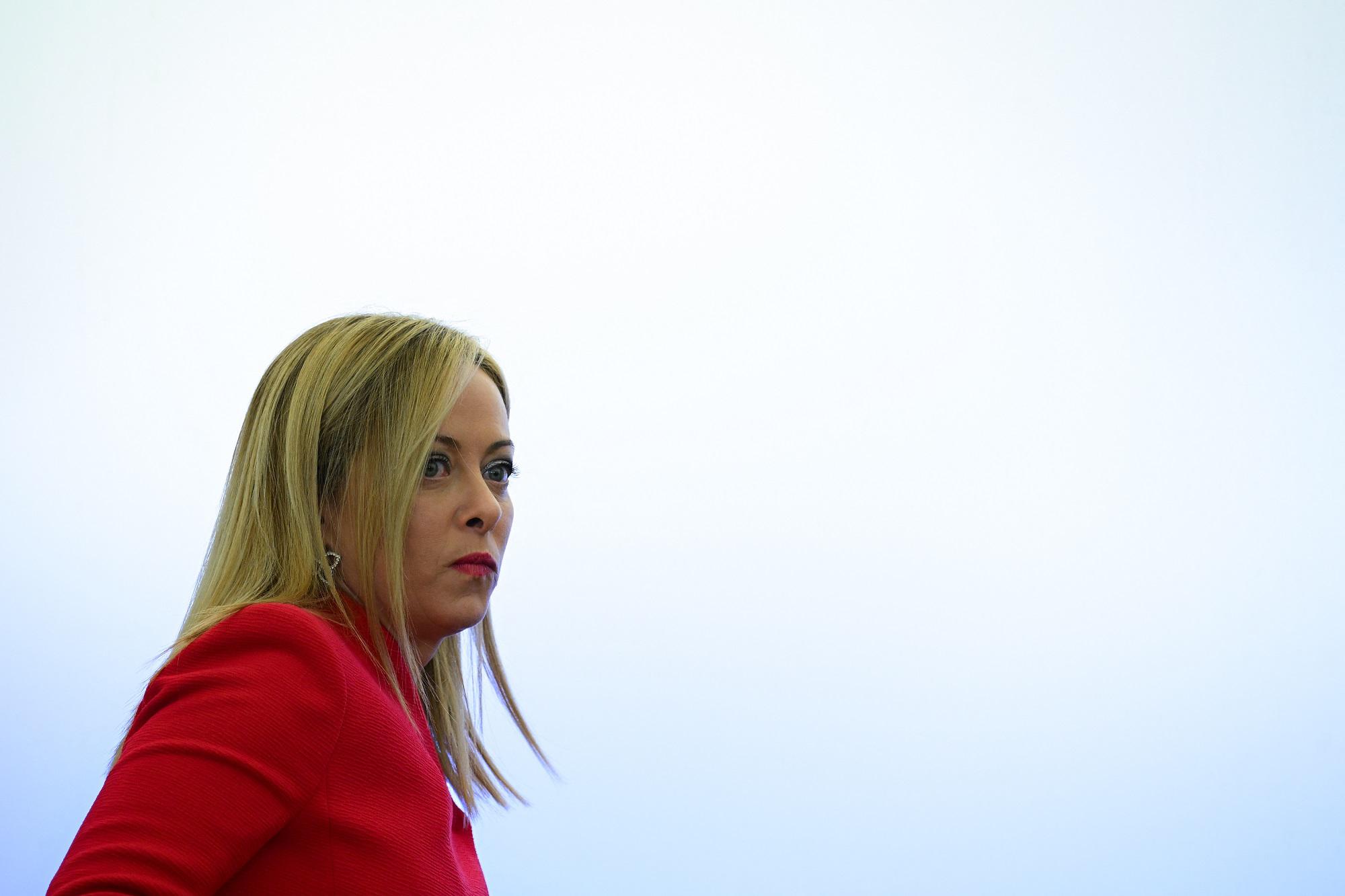 Sondaggi politici, Fratelli d'Italia stabile e M5S cala