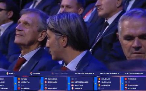 Sorteggi Euro 2024, spunta l'audio di un film porno - Video