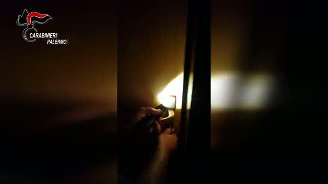 Spaccio di droga, armi e rapine: 14 arresti a Palermo