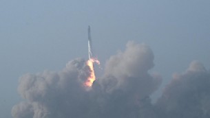 Space X, Starship decolla ma esplode subito - Video