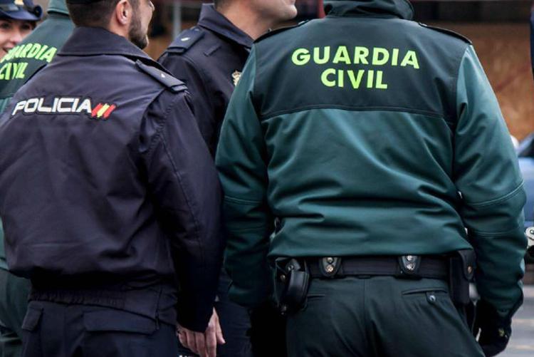 Spagna, attacco a colpi di katana in due chiese: un morto