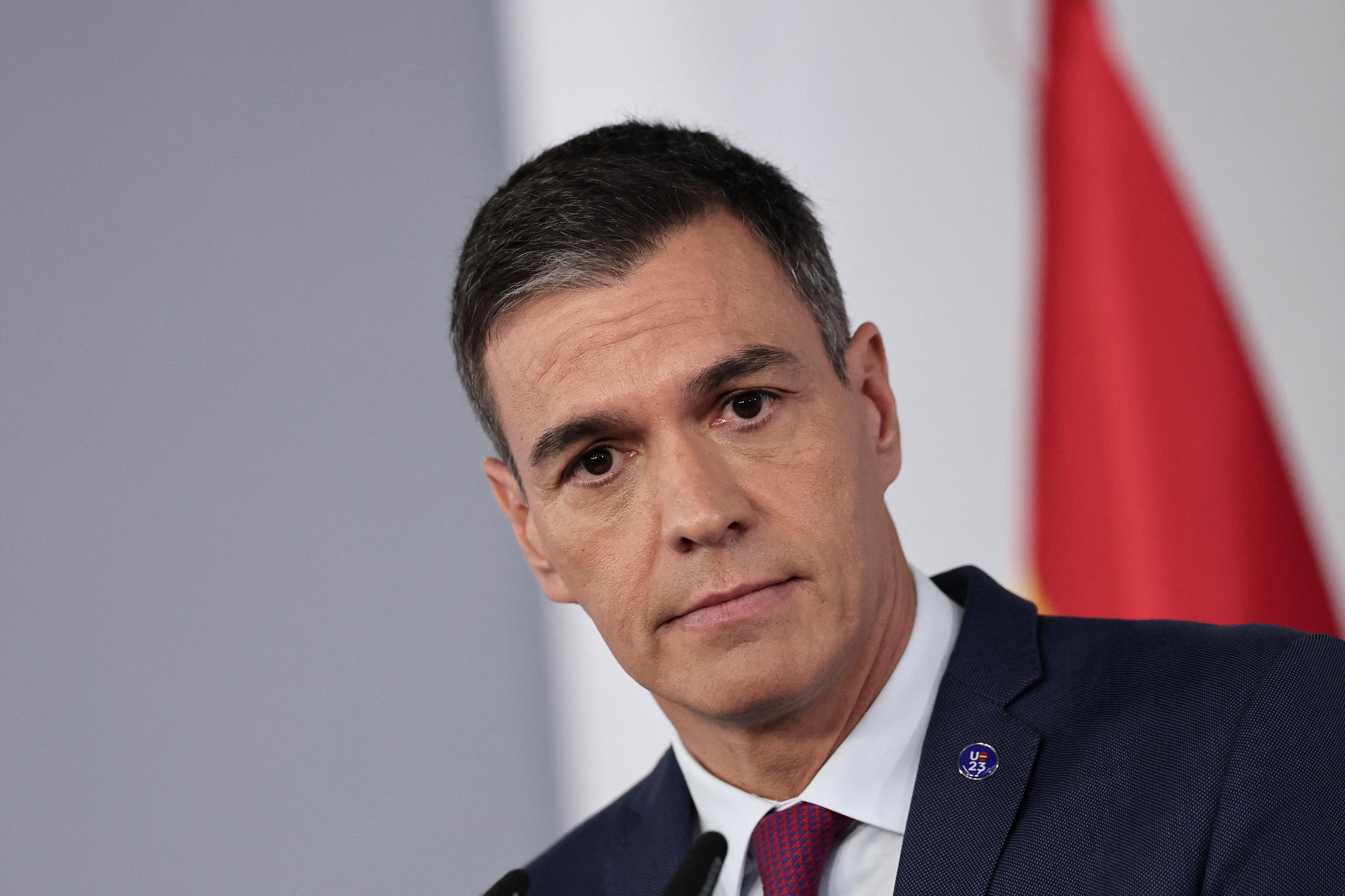 Spagna, chi è Sanchez: premier che gioca d'azzardo e vince scommesse impossibili