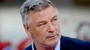 Sparatoria sul set, Alec Baldwin incriminato formalmente