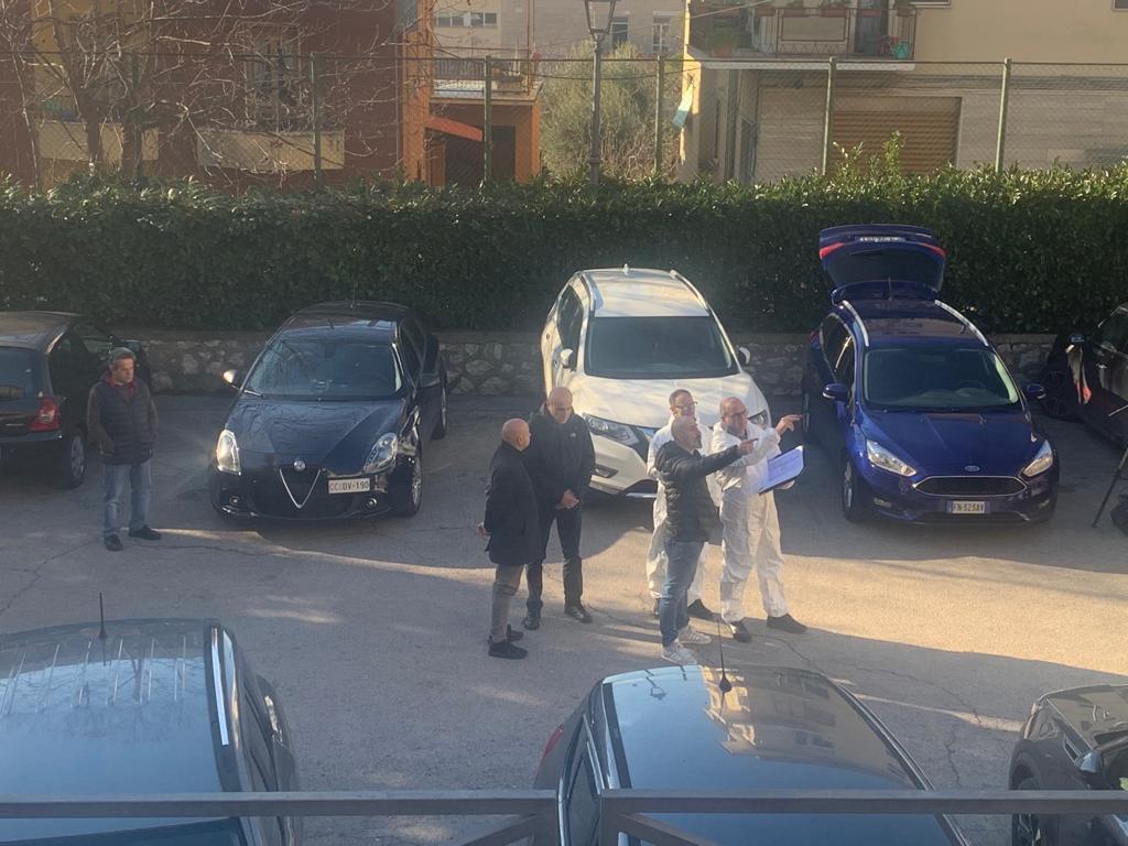 Spari ad Alatri, l'amica di Thomas: "Colpito per sbaglio, confuso per giacchetto"