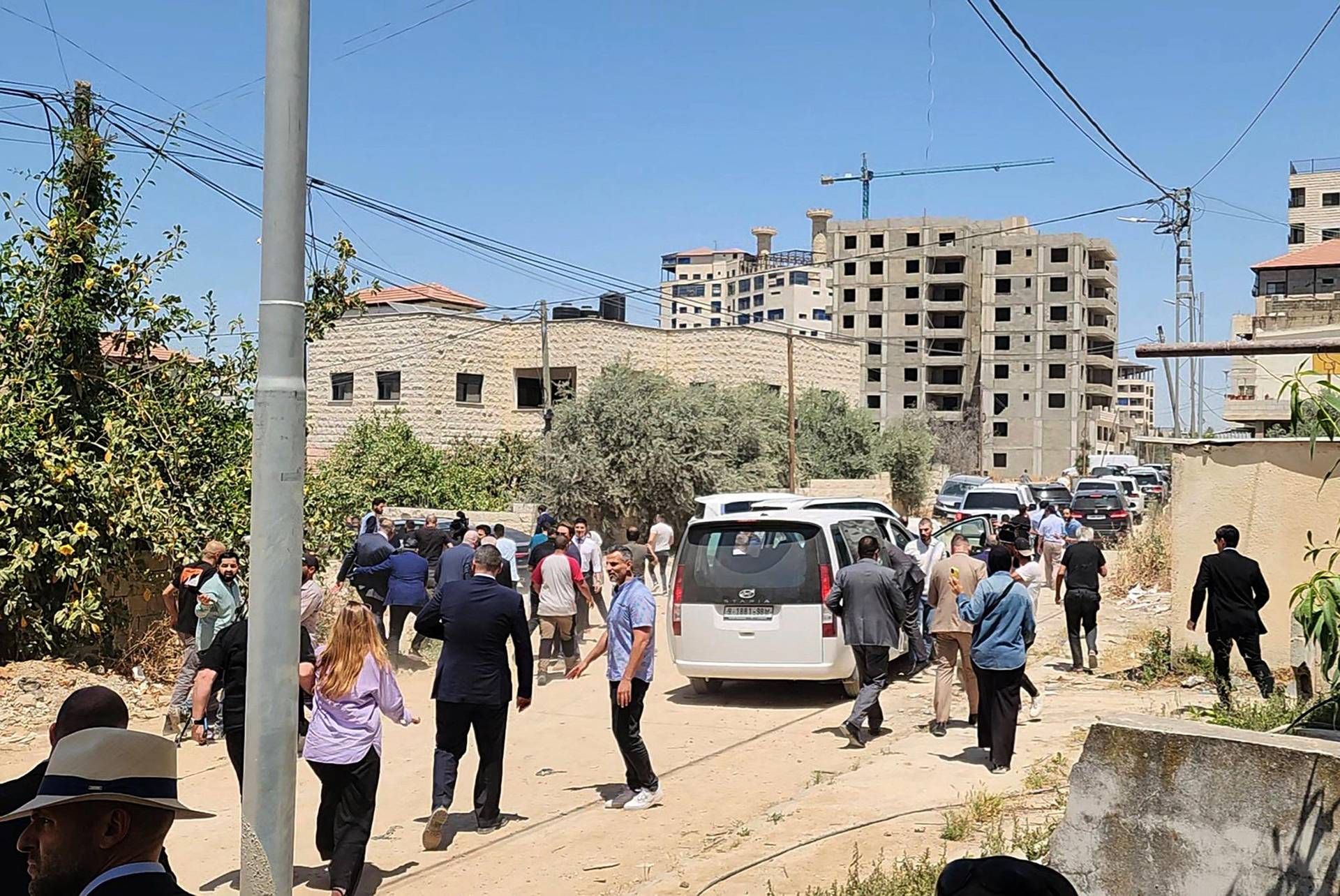 Spari su diplomatici a Jenin, FdI: "Noi amici di Israele, ma non si esageri"