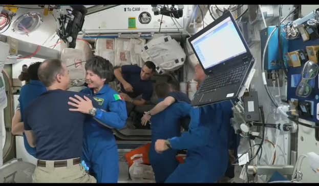 Spazio, Samantha Cristoforetti è sulla Iss
