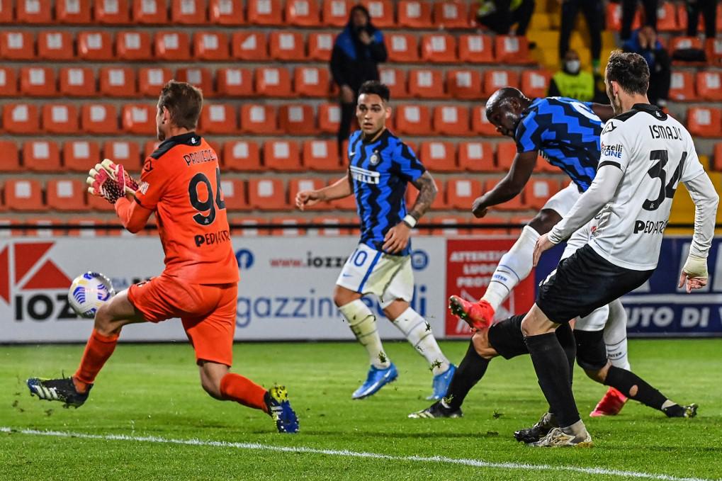 Spezia-Inter 1-1, Conte fa un altro passo verso scudetto
