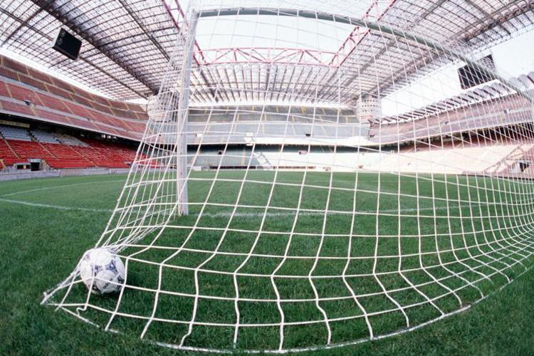 Sport, capienza eventi al 75% all'aperto: bozza dl