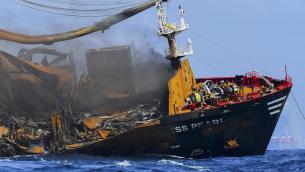 Sri Lanka, affonda nave con tonnellate di prodotti chimici