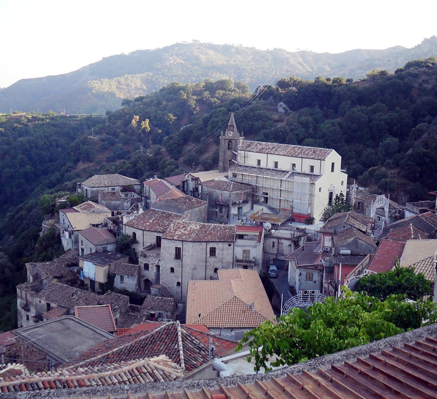 Staiti (Citta metropolitana di RC), con i suoi 260 abitanti, è il Comune più piccolo della Calabria