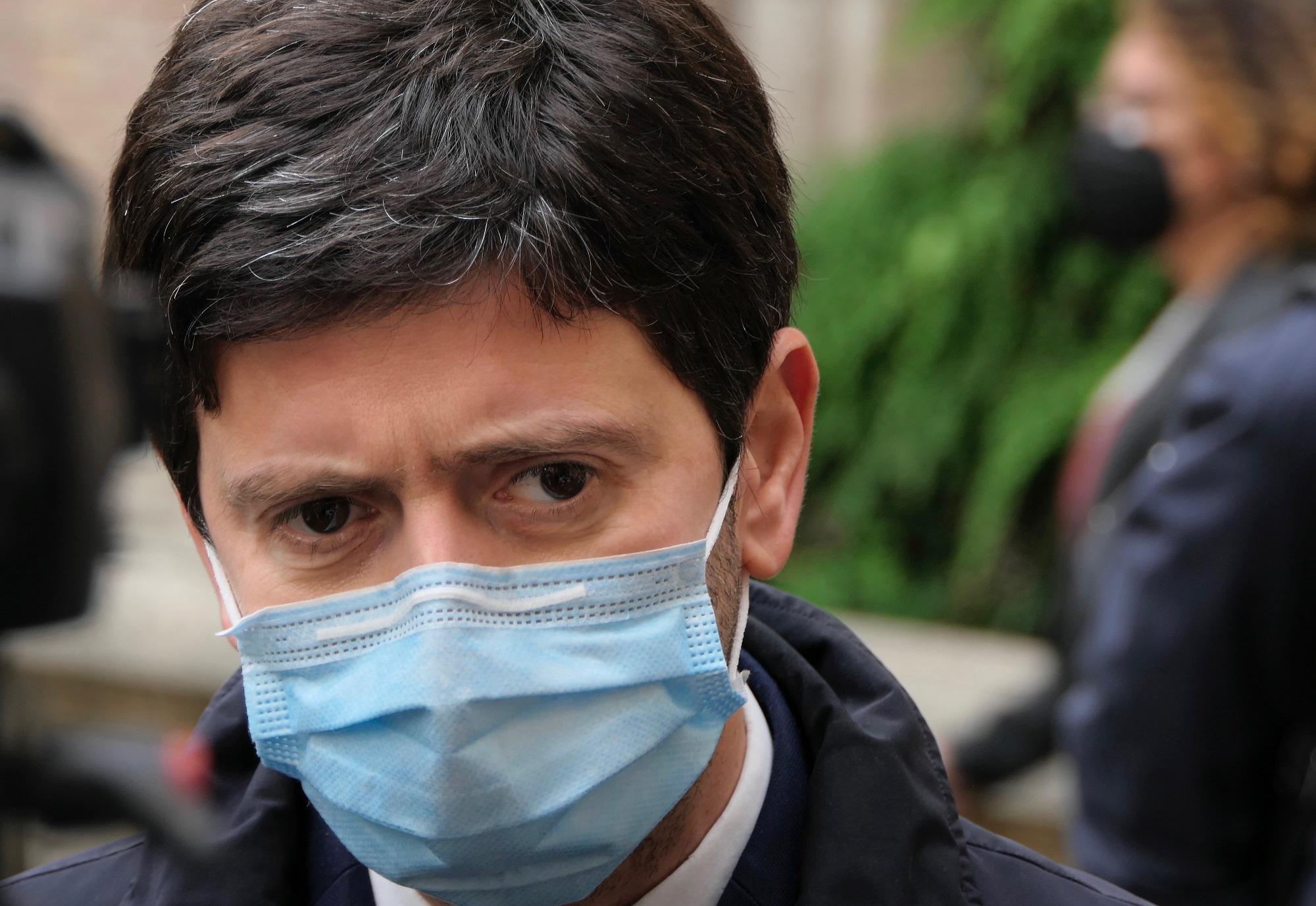 Stato emergenza, Speranza: "Proroga dipenderà da contagi"