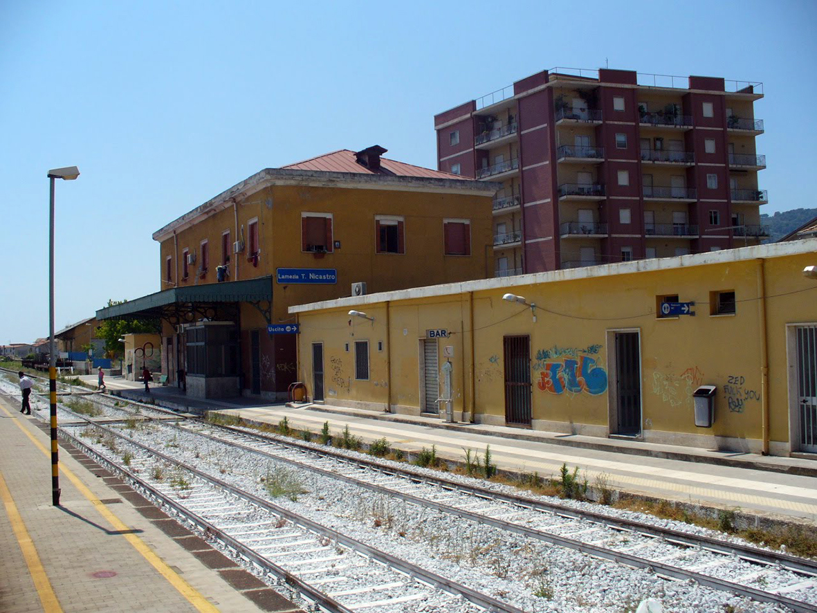 La stazione di Lamezia Terme-Nicastro