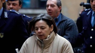 Strage di Erba, no Cassazione a revisione: "Riscontri innumerevoli, prove solide"