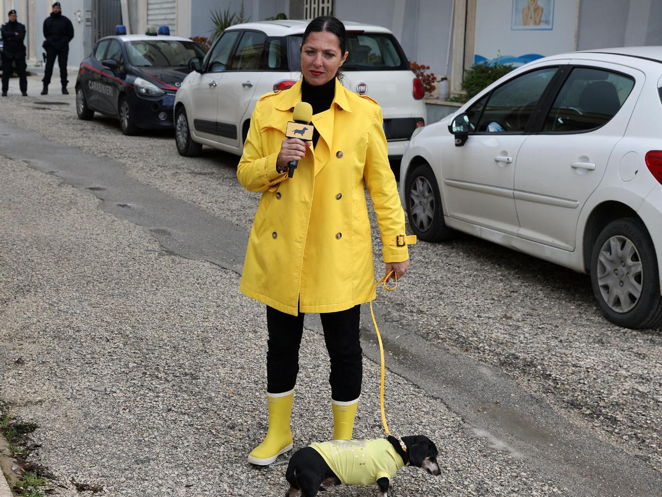 'Striscia': Petyx aggredita a Campobello di Mazara