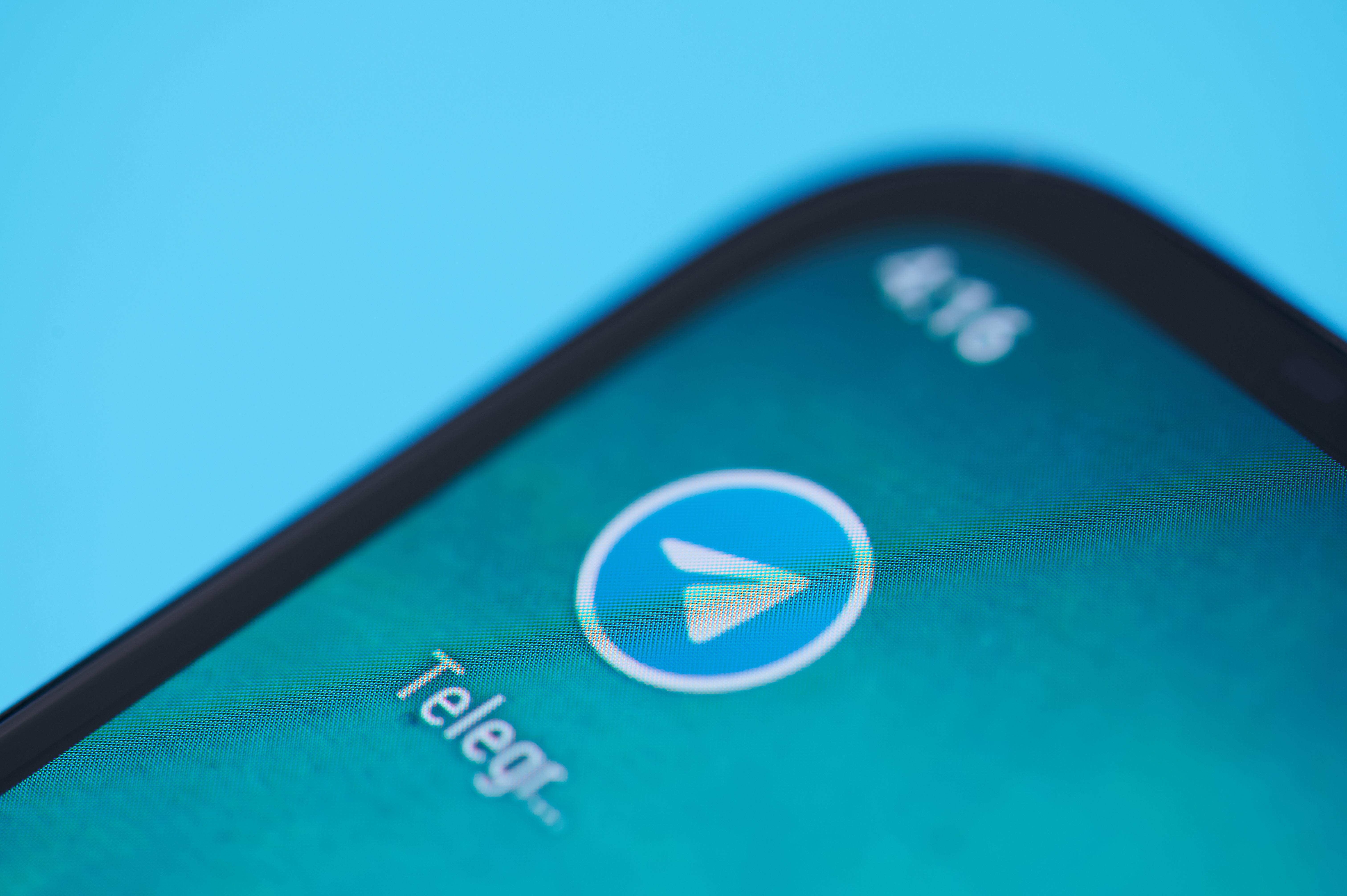 Stupro Palermo e caccia a video, Garante privacy avvisa Telegram: "Conseguenze anche penali"