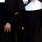 Suore di clausura in fuga, dal convento di Vittorio Veneto scappano altre sei religiose