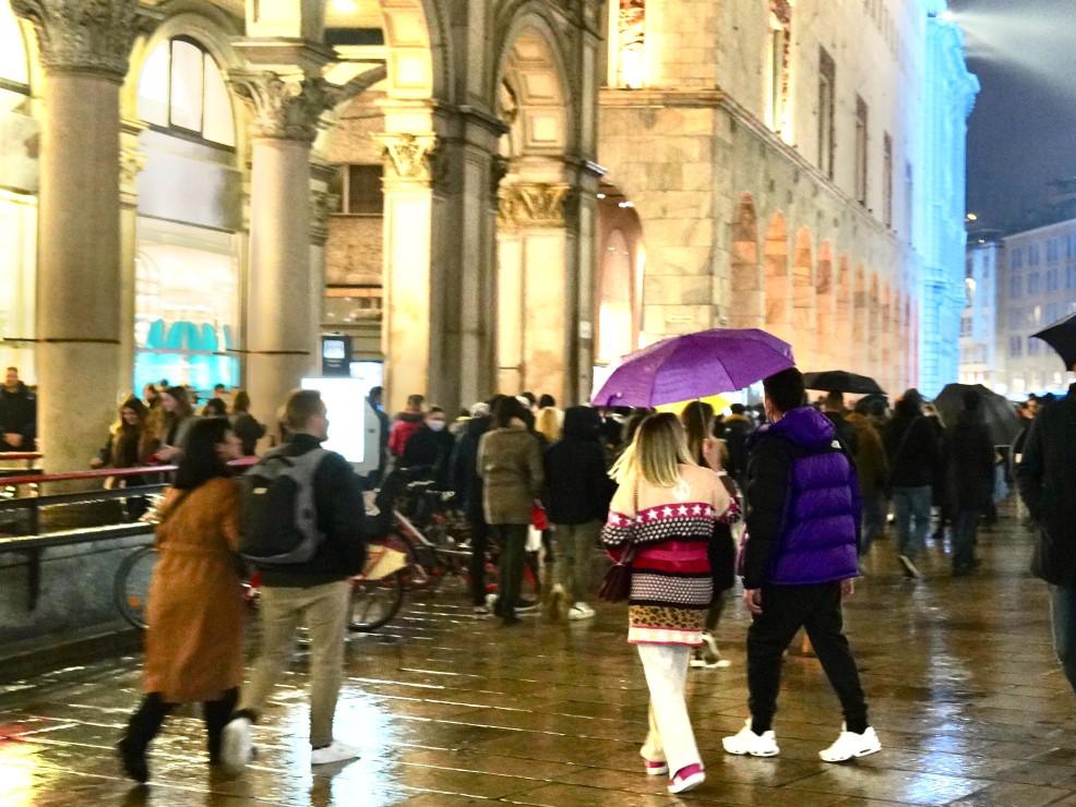 Super green pass, mascherina all'aperto e terza dose: come sarà Natale