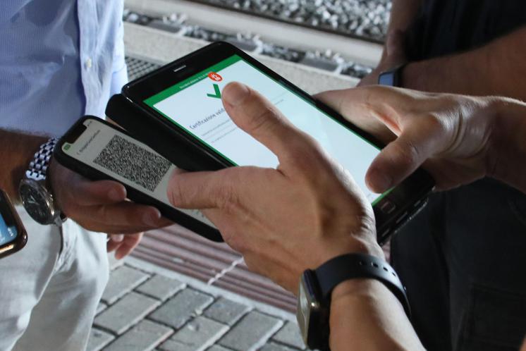 Super Green pass più vicino, pressing regioni su governo