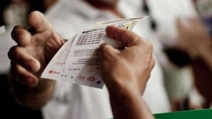 Superenalotto, numeri combinazione vincente oggi 8 maggio