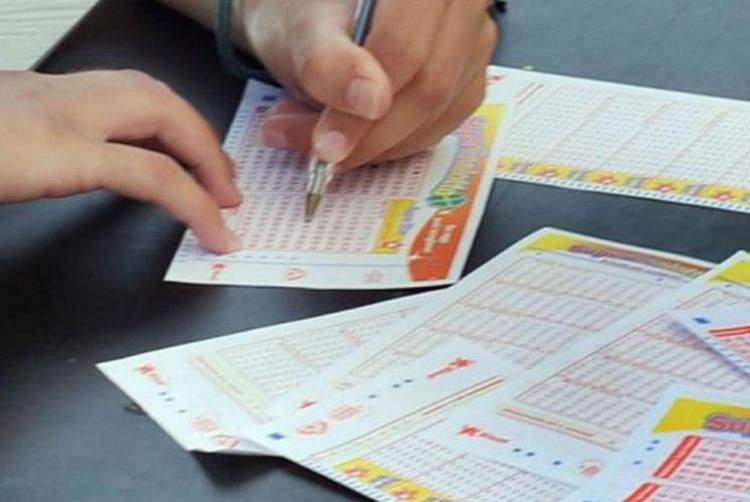 SuperEnalotto, numeri estrazione vincente oggi: 5+1 da 594mila euro