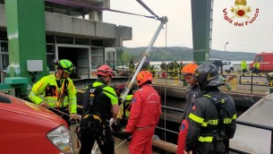 Suviana, turbina esplosa in centrale: 3 operai morti, si cercano i 4 dispersi