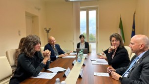 Sviluppo scientifico e Intelligenza Artificiale, il ministro Bernini incontra l'ambasciatore Usa Jack Markell