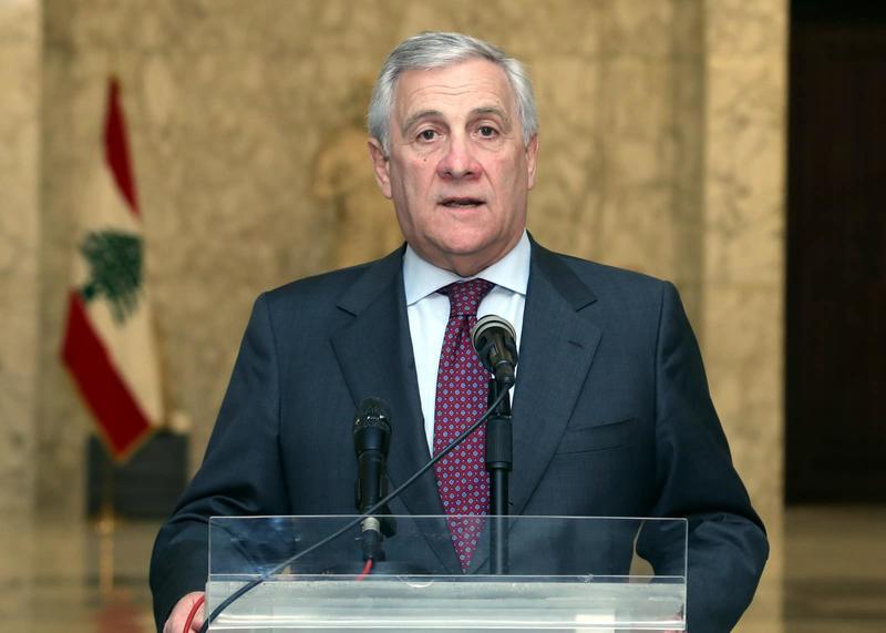 Tajani: "Impossibile arrivare a 5% per la difesa