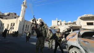 Tajani: "In Siria ci sono circa 300 italiani, pronto convoglio Onu"