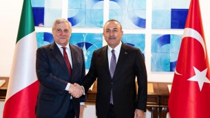 Tajani vede Cavusoglu, focus su migranti e Libia