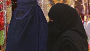 Talebani a conferenza Onu a Doha, la richiesta: niente donne afghane