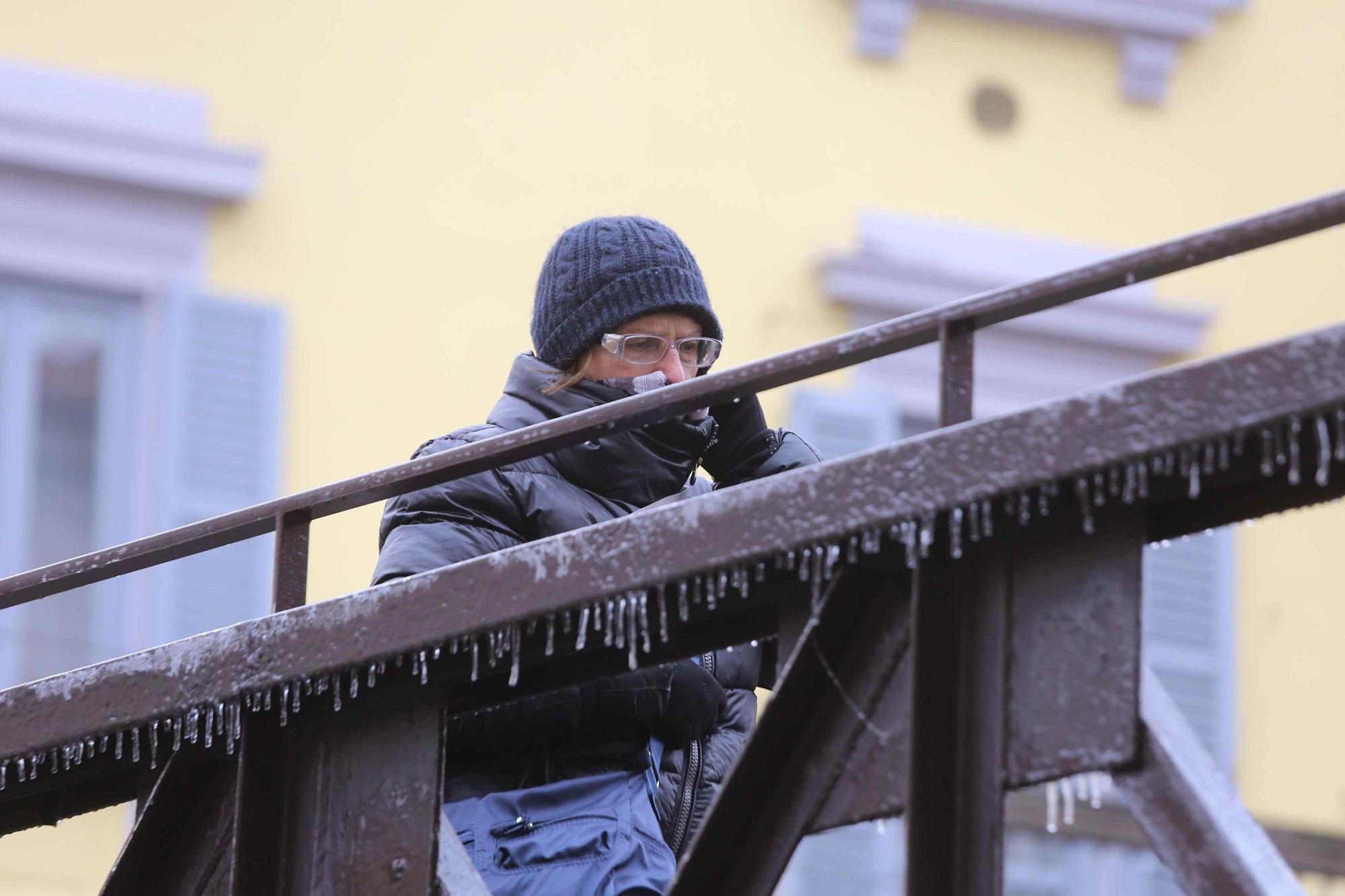 Tempesta sull'Italia, allerta per raffiche di vento: il meteo di oggi e domani