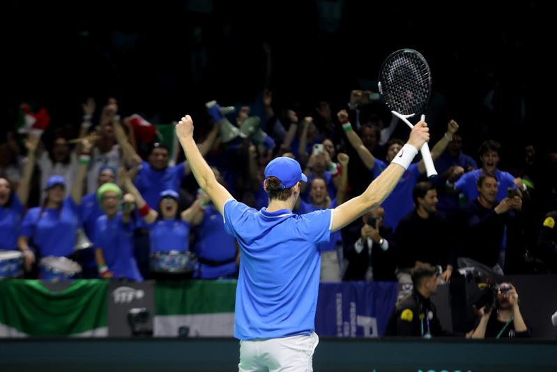 Tennis, 2024 da sogno per l'Italia: da Sinner ai trionfi in Davis e BJK Cup