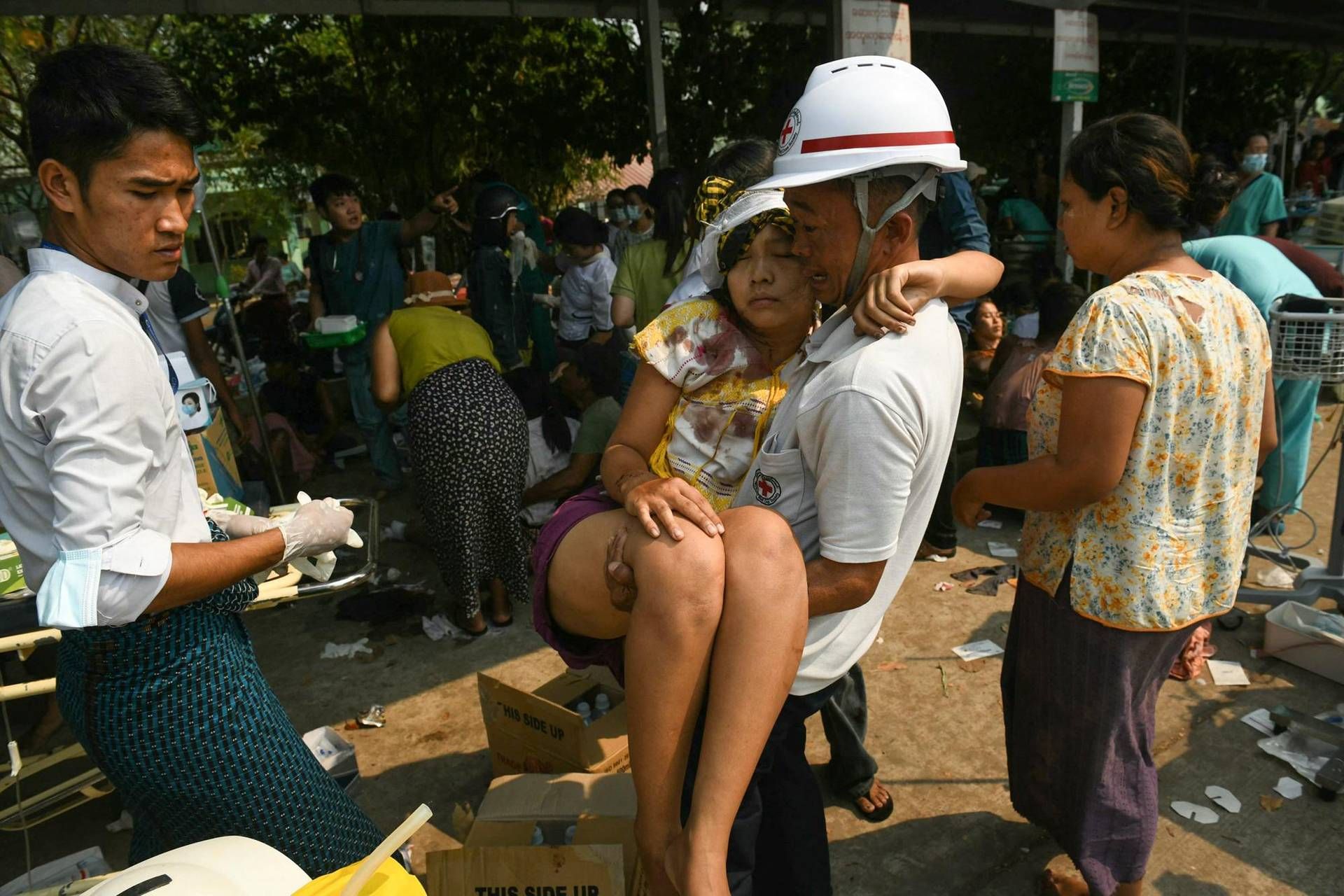 Terremoto 7.7 con epicentro in Myanmar: "Molte vittime"