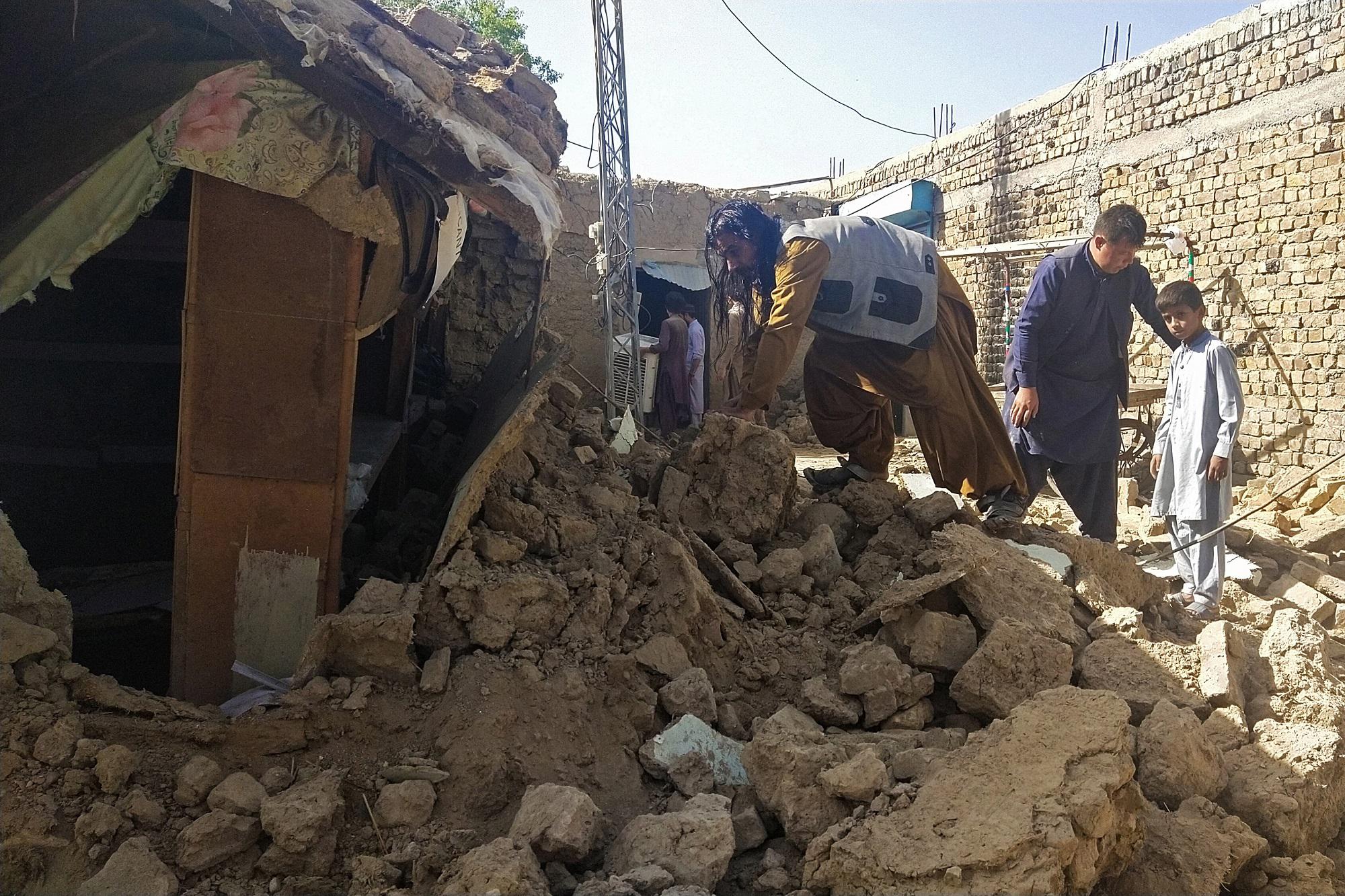 Terremoto in Pakistan, almeno 20 morti e 300 feriti