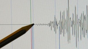 Terremoto oggi Napoli, sciame sismico nei Campi Flegrei