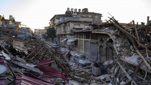 Terremoto Turchia, ritrovati i corpi della famiglia italiana di origine siriana
