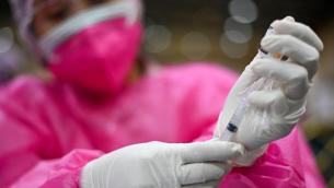 Terza dose Pfizer o Moderna a over 40, la circolare