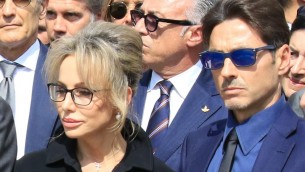 Testamento Berlusconi, social scatenati: oltre 1 mln di interazioni