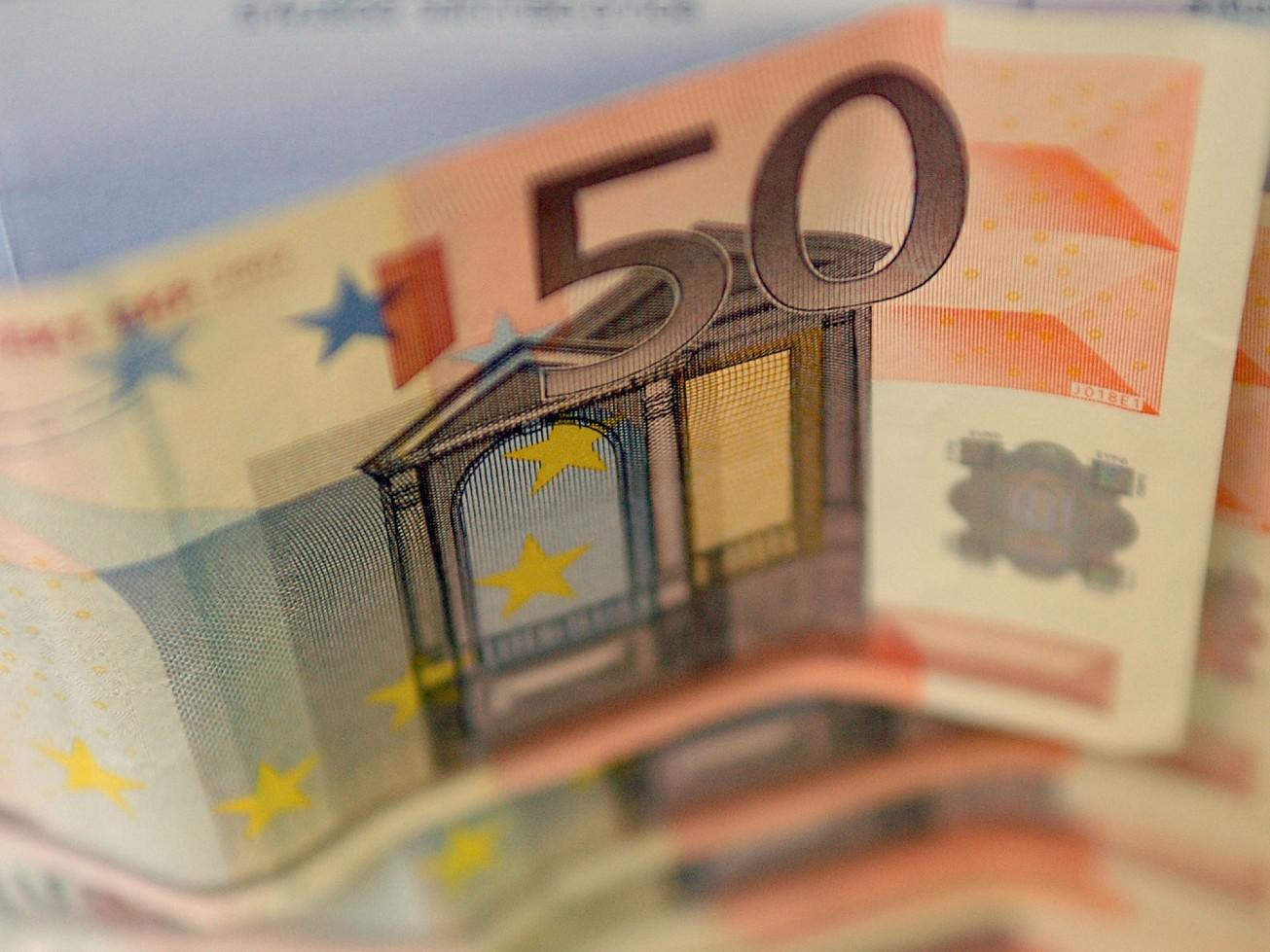 Tetto al contante e cancellazione cartelle, le novità