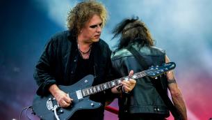 The Cure, Robert Smith pubblicherà un disco solista di musica noise?