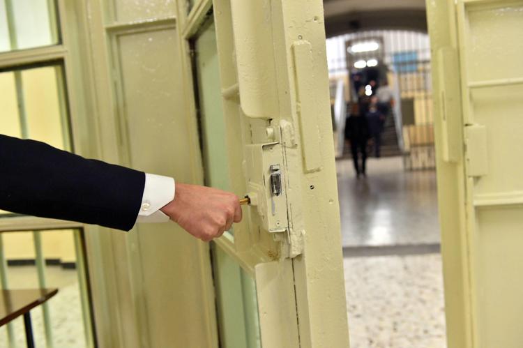 "Ti faccio fare la fine di Giulia Cecchettin": 18enne arrestato ad Aosta