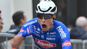 Tirreno-Adriatico 2023, Philipsen vince terza tappa